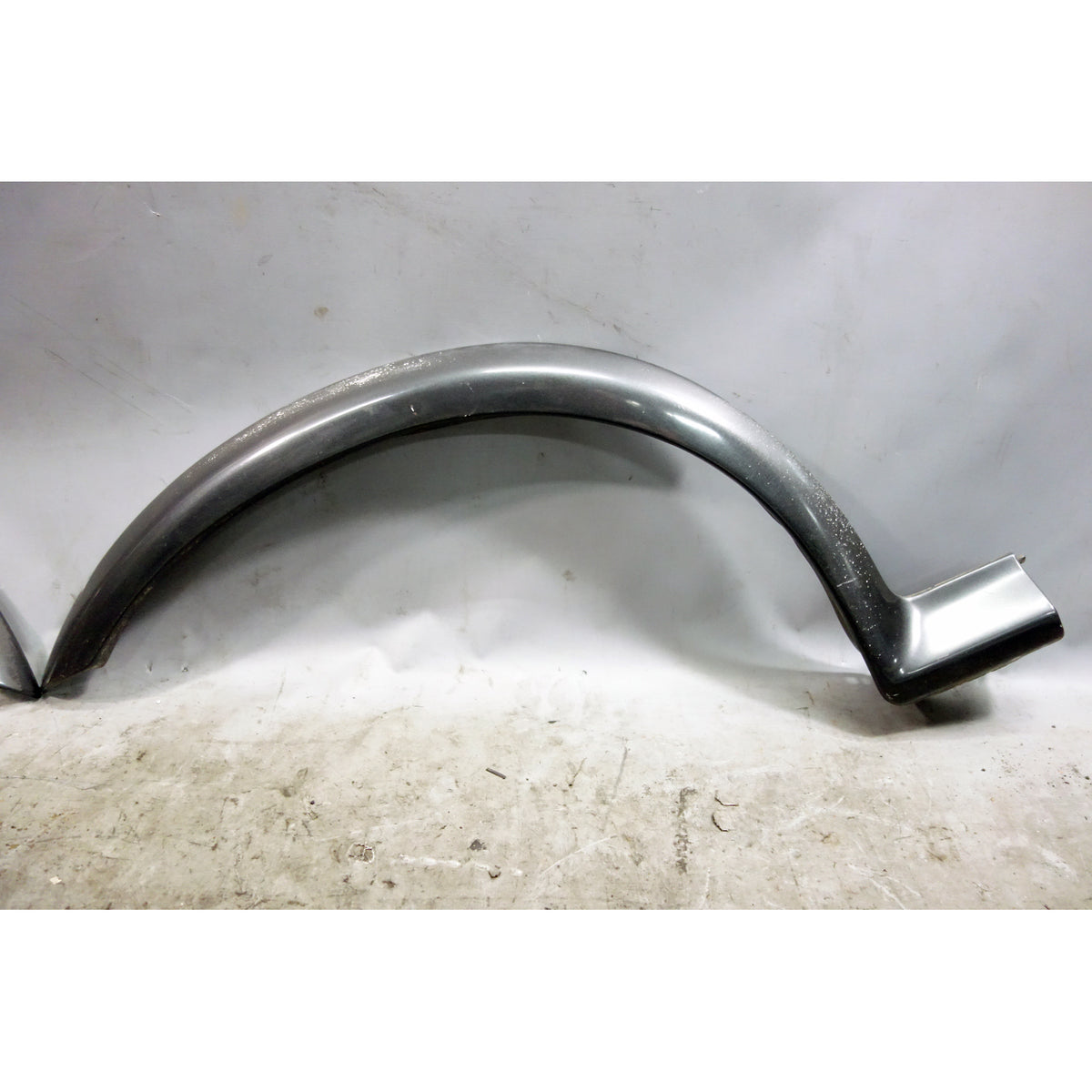 88-91 BMW E30 325ix Wide Wheel Arch Fender Flare Rear Trim Pair Black OEM