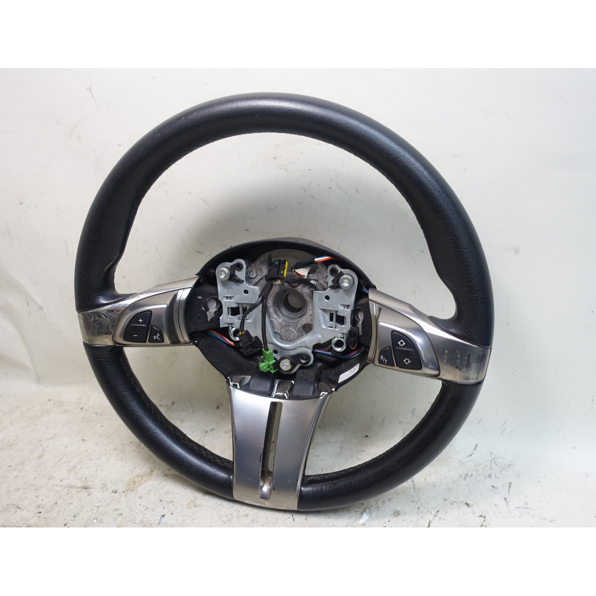 03-08 BMW E85 E86 Z4 Sport Leather Steering Wheel Multifunction Chrome Line OEM