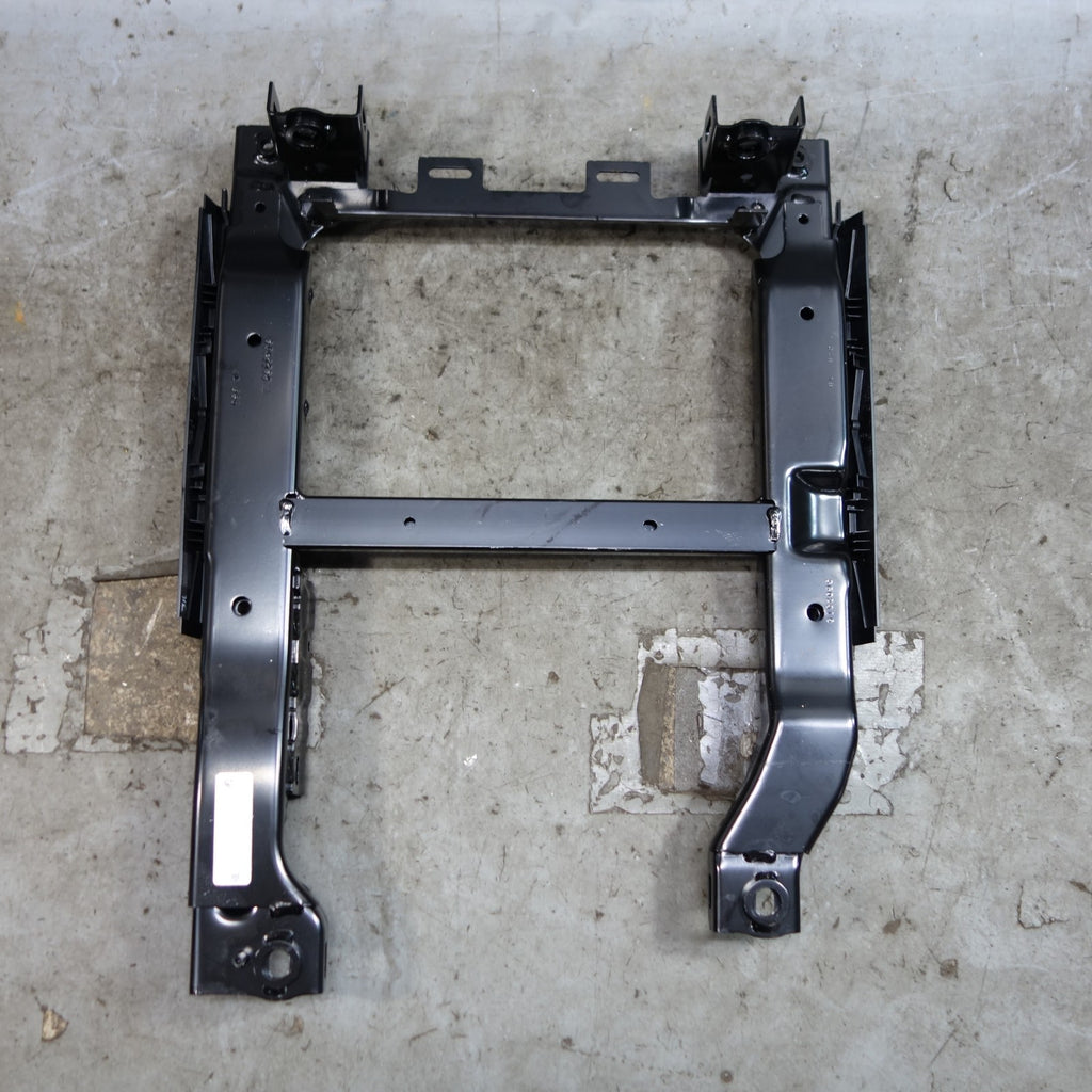 BMW X7 Left Rear Seat Bracket Lower Frame 2nd Row 6-Seater OEM 2019-2025 G07