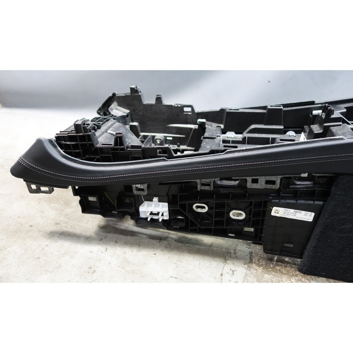 BMW X5 X6 X7 Center Console Base Assembly Black Leather OEM 2019-2025 G05 G06