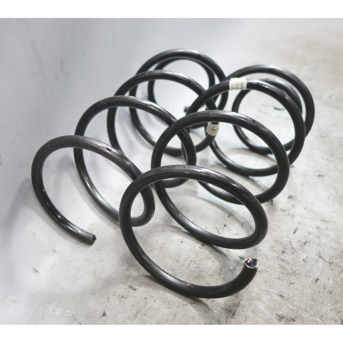 06-13 BMW E90 E92 E91 3-Series xDrive Factory Front Coil Spring Pair OEM