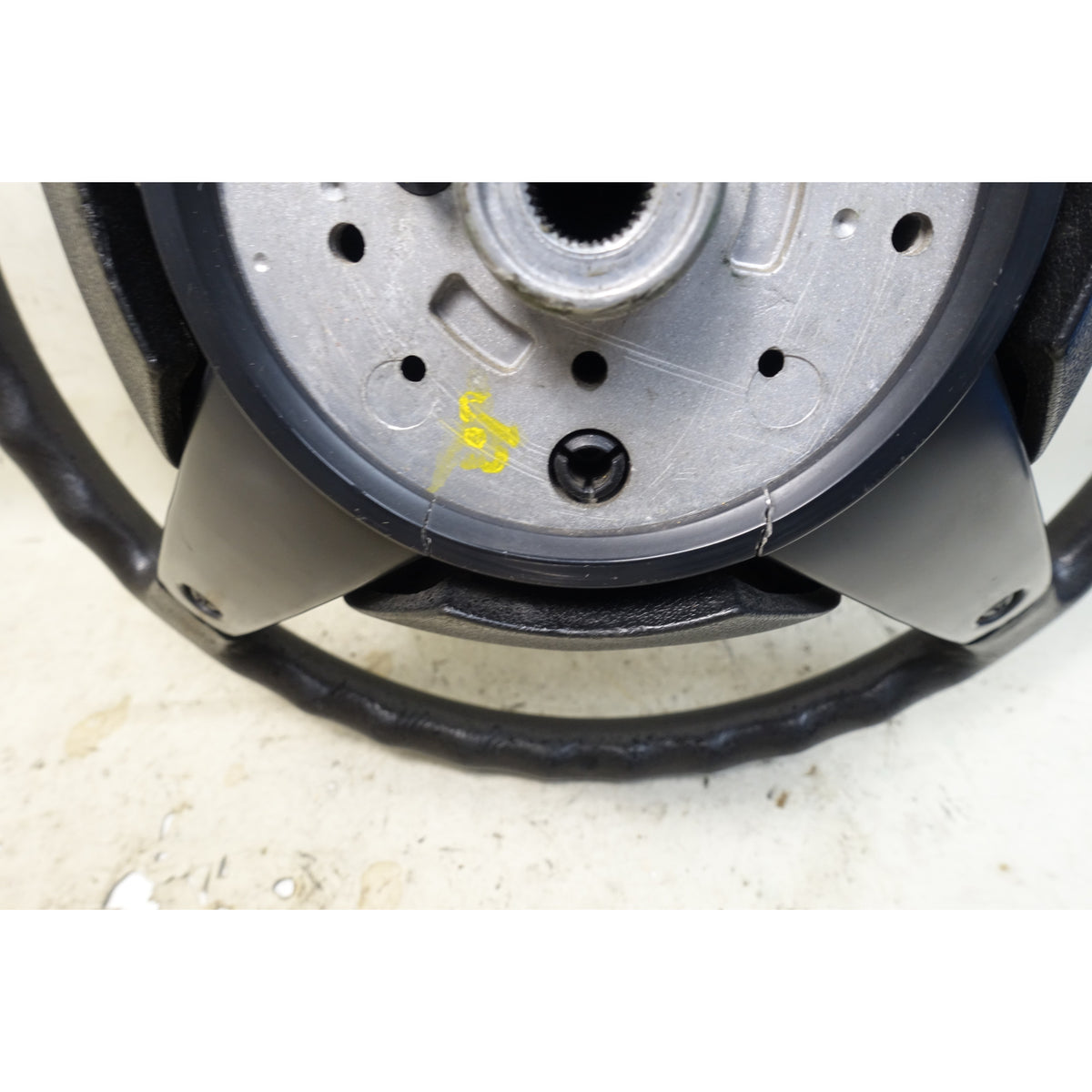 Damaged BMW 2002 2002tii 114 400mm 4-Spoke Steering Wheel OEM 1974-1976