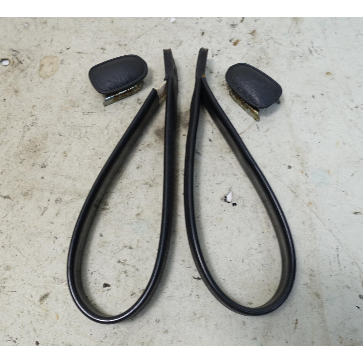 Damaged BMW E3 2002 E24 B-Pillar Black Grab Strap Handle Pair OEM 1968-1988