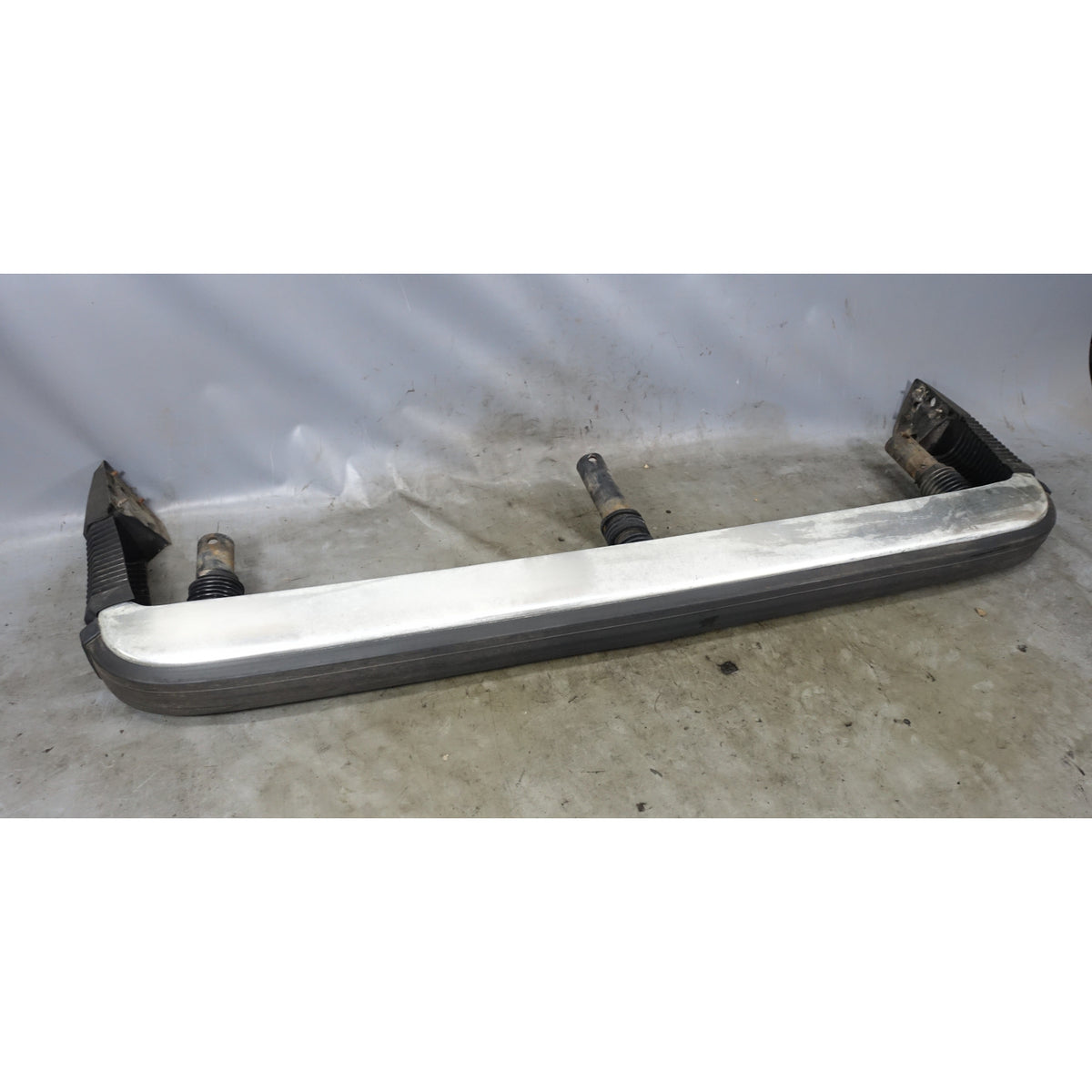 BMW 2002 2002tii 114 Rear Aluminum Diving Board Bumper USA OEM 1968-1976