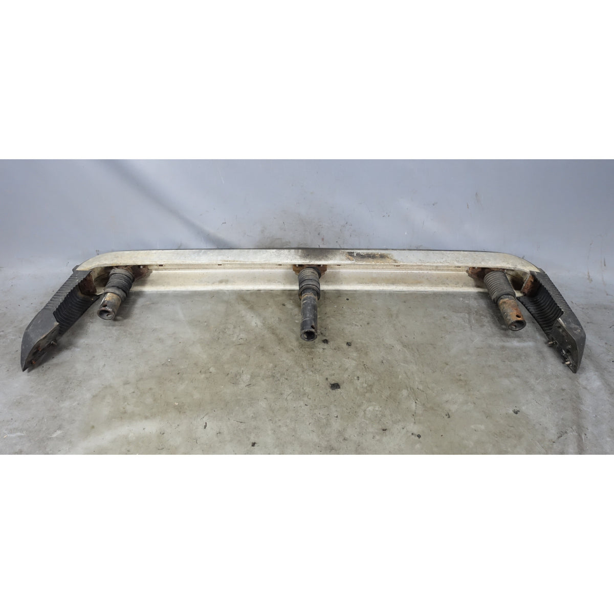 BMW 2002 2002tii 114 Rear Aluminum Diving Board Bumper USA OEM 1968-1976