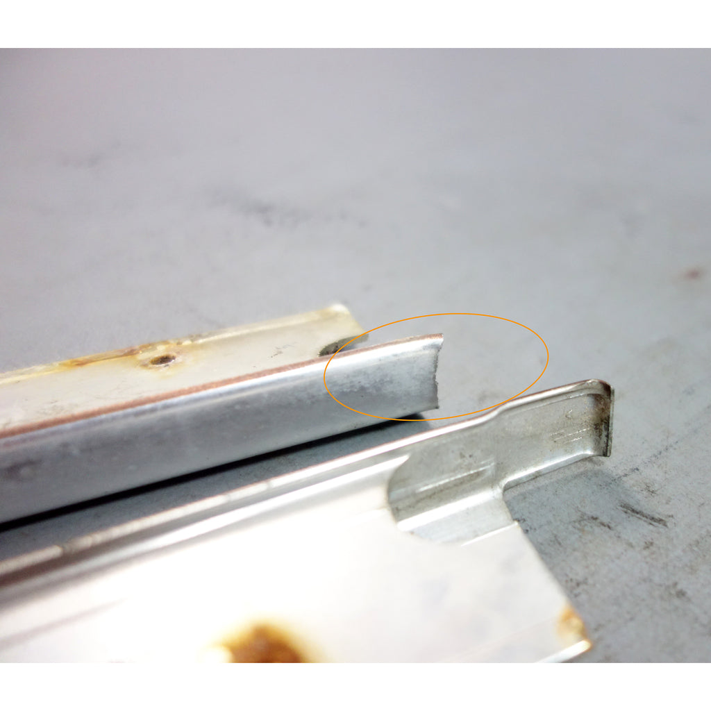 Damaged 1967-1976 BMW 114 E10 2002 B-Pillar Exterior Trim Set Chrome Left Right