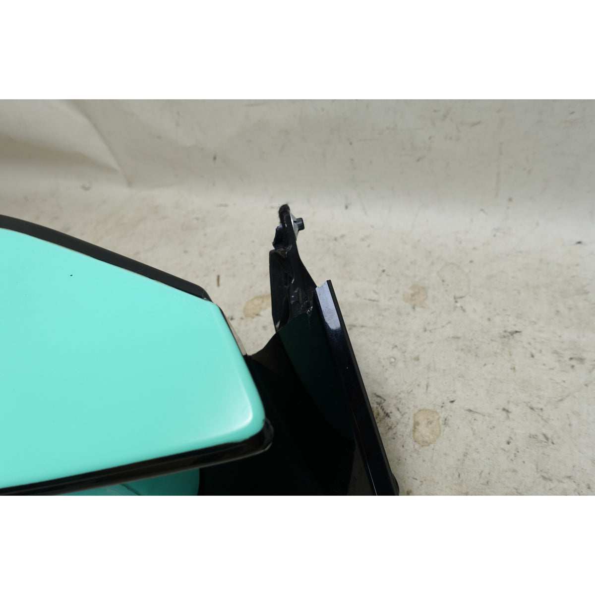 Damaged BMW G87 M2 Right Outside Mirror Alpine White Driving Assist 2023-2026