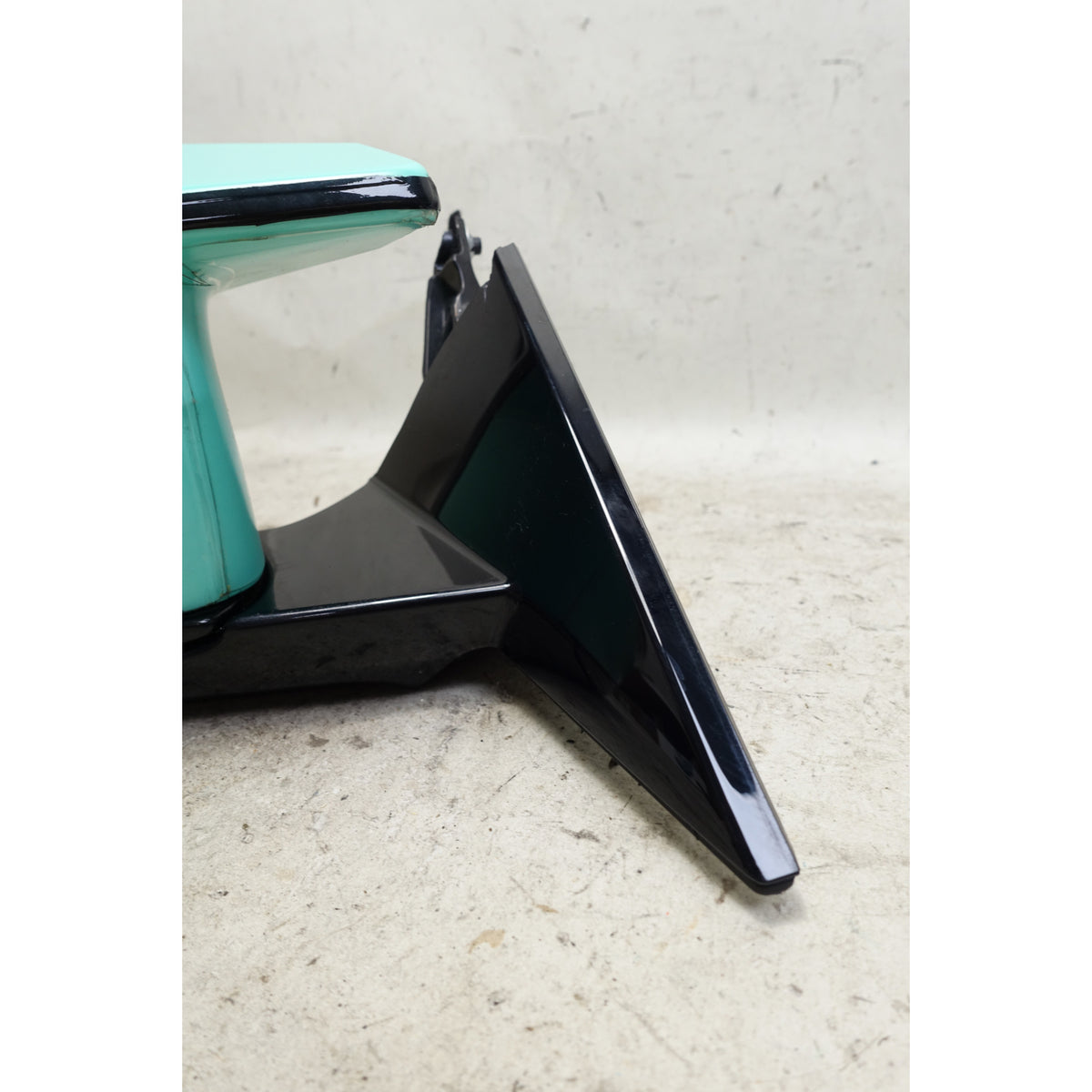 Damaged BMW G87 M2 Right Outside Mirror Alpine White Driving Assist 2023-2026
