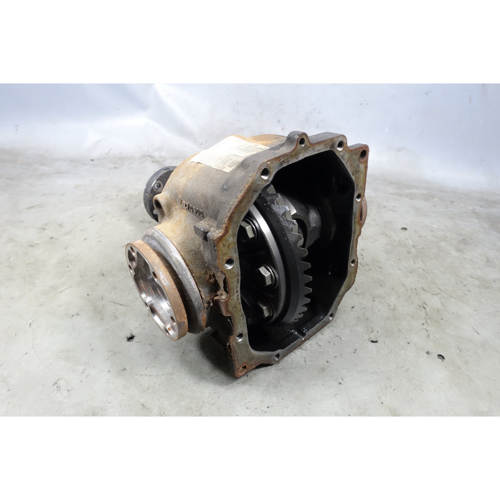 BMW E39 540i Rear Differential 2.81 Open Final Drive Carrier Gear OEM 1997-2003