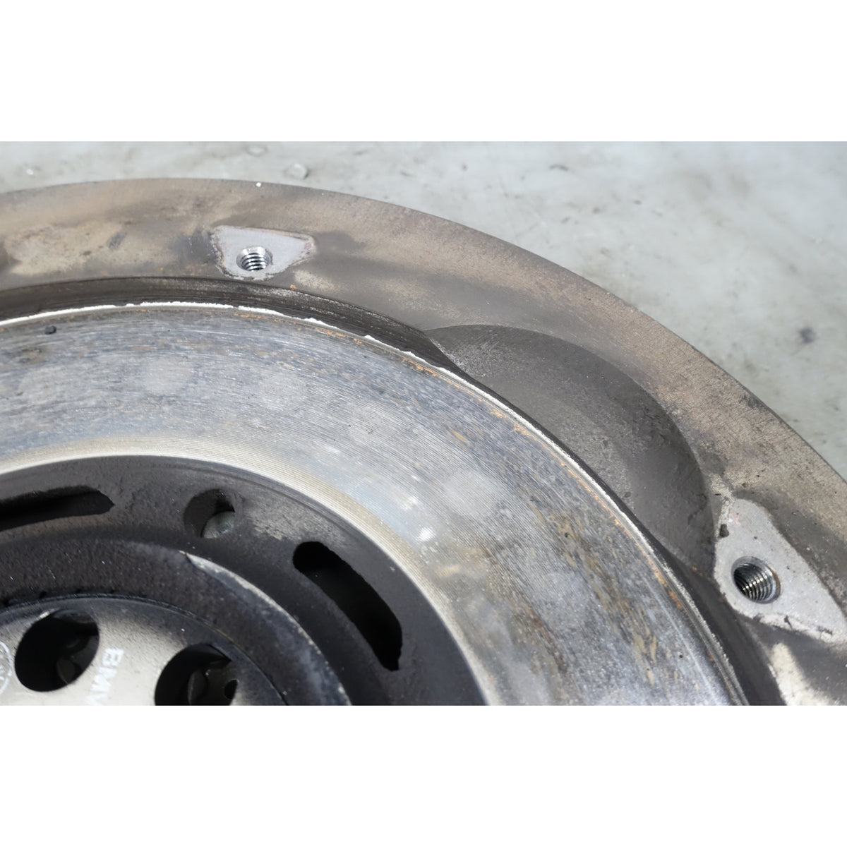BMW E39 540i V8 Dual-Mass Flywheel Manual LuK 1997-2003 OEM