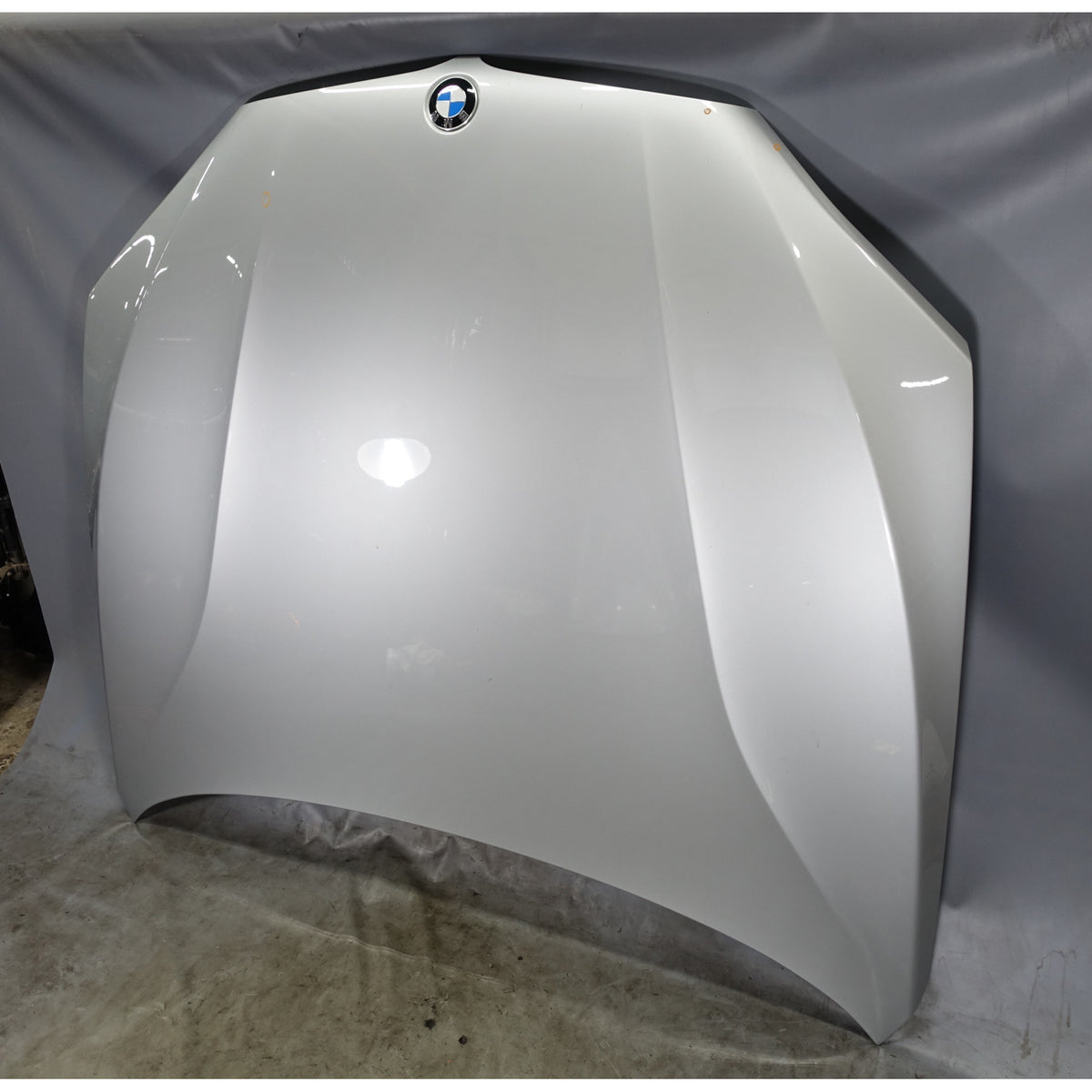 BMW F15 X5 X6 F85 F86 Front Hood Panel Glacier Silver A83 OEM 2014-2019