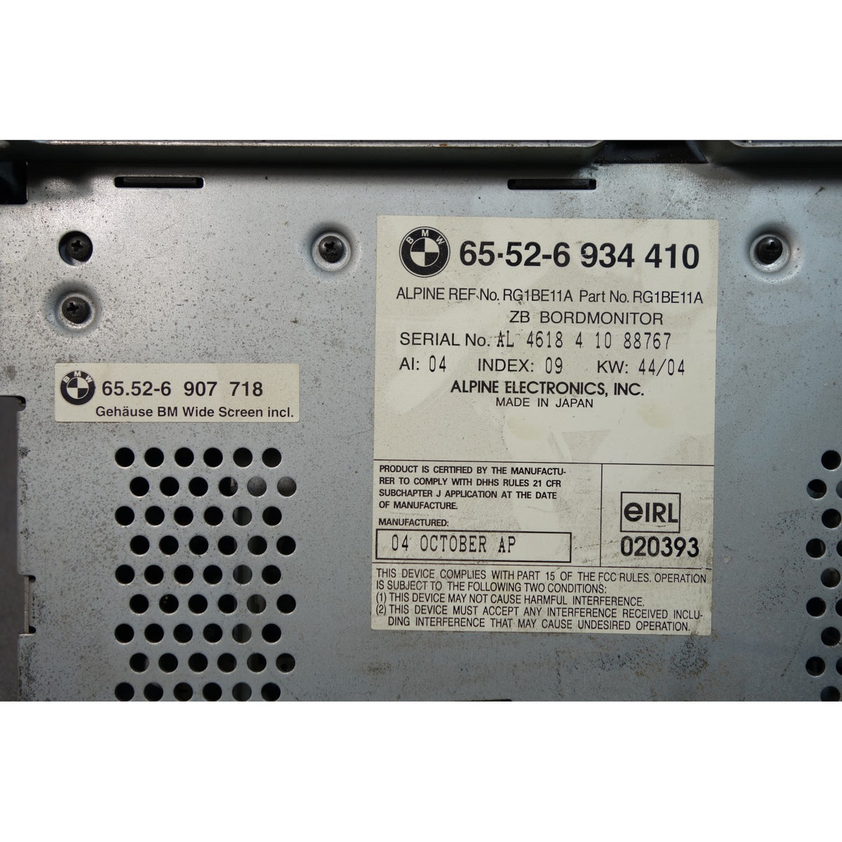 00-05 BMW E46 3-Series Factory Navigation Radio Display CD Player *FOR-PARTS*