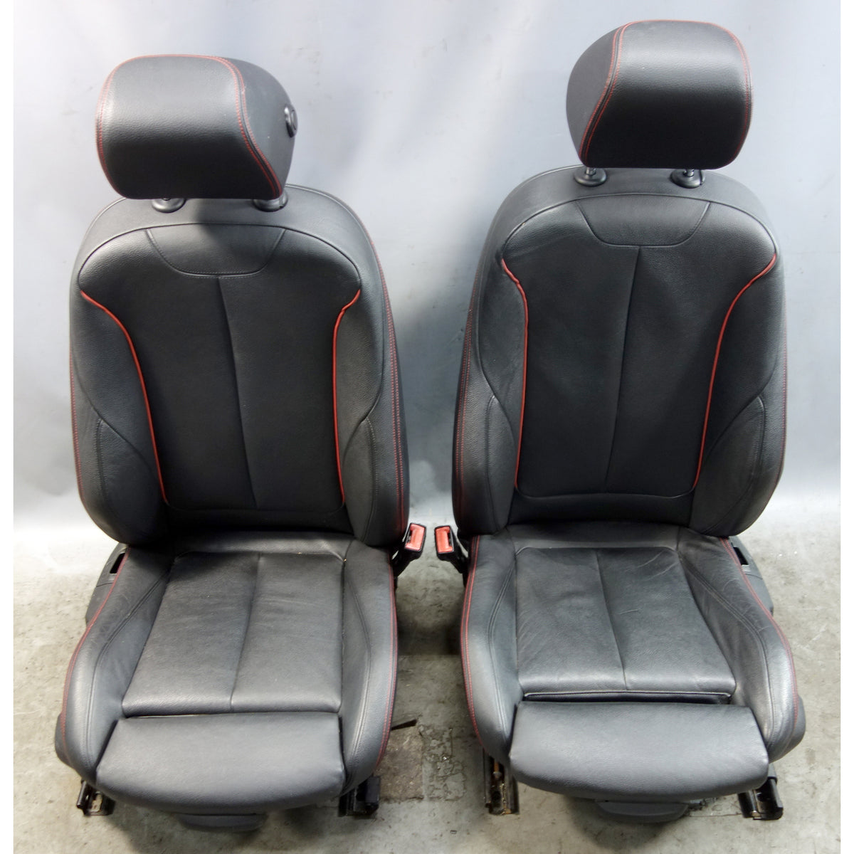 12-15 BMW F30 3-Series F36 Front Sport Seat Pair Black Leather w/ Red Stitch OEM