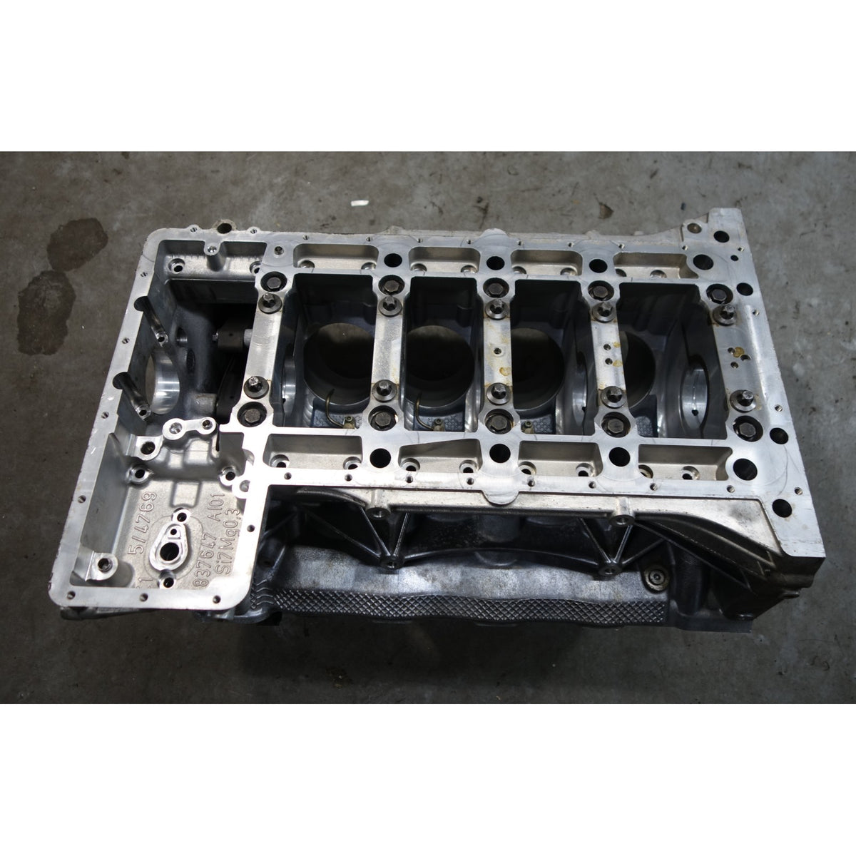 BMW S65 4.0 V8 Engine Block Cylinder Housing E90 E92 E93 M3 2008-2013 OEM *NOTE*