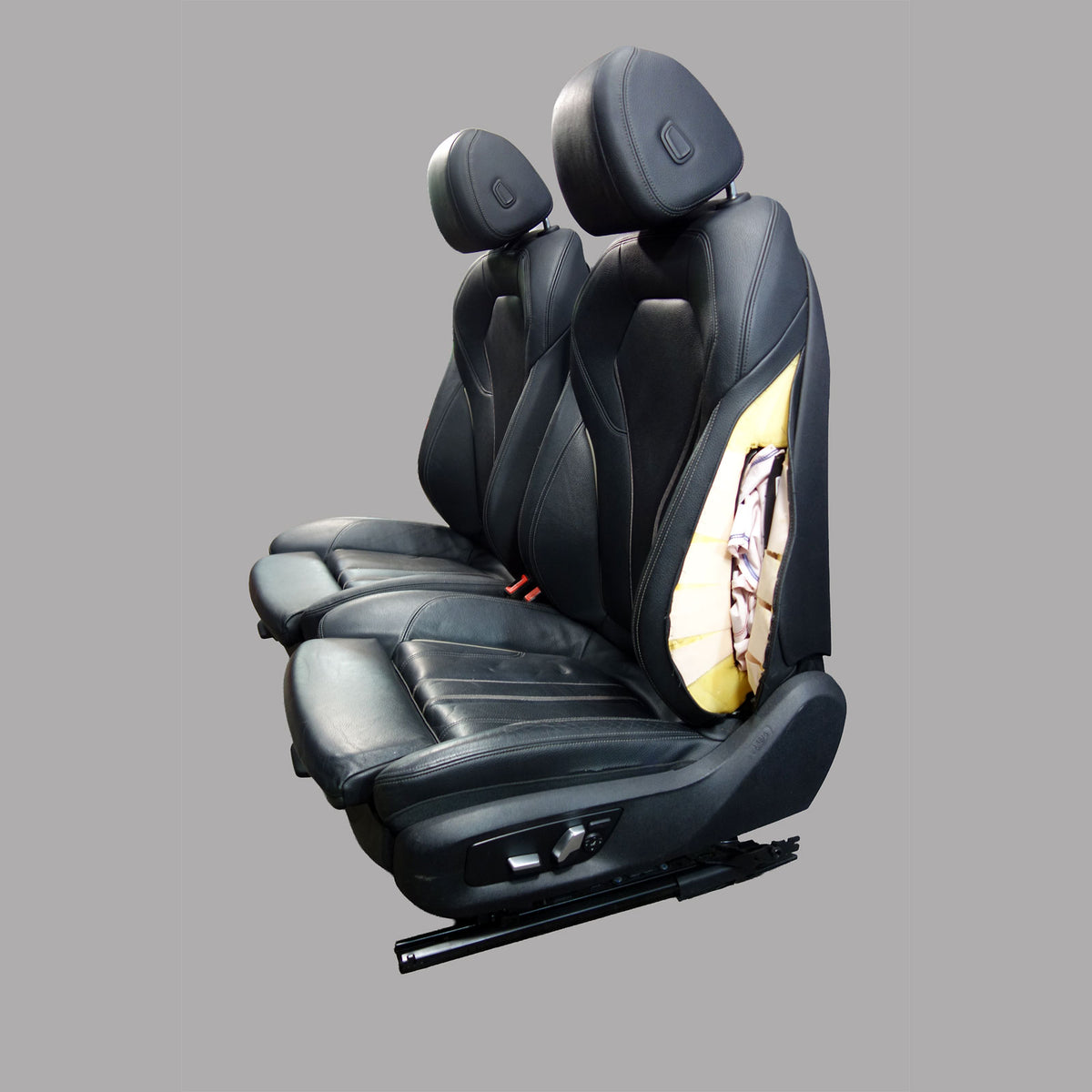 Damaged 17-23 BMW G30 5-Series Front Sport Seat Pair Black Leather Exclusive OEM