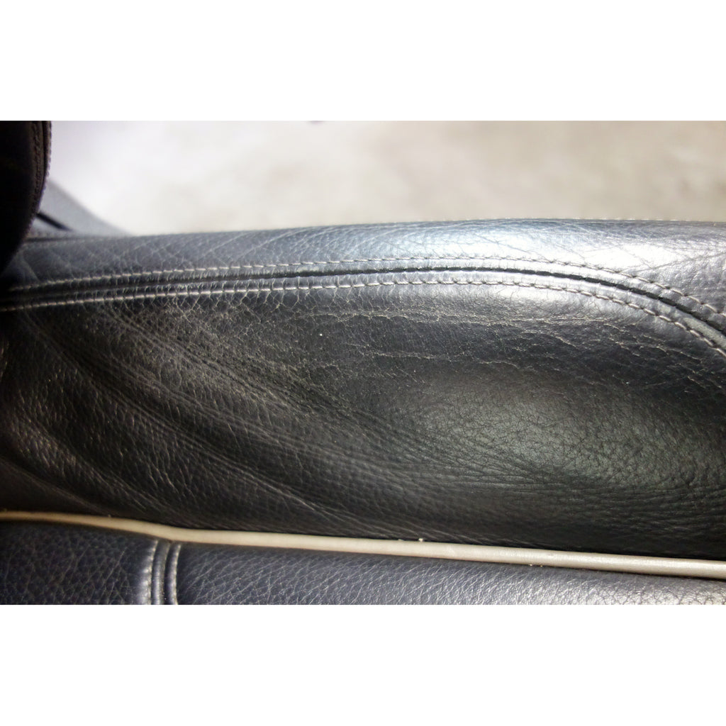 Damaged 17-23 BMW G30 5-Series Front Sport Seat Pair Black Leather Exclusive OEM
