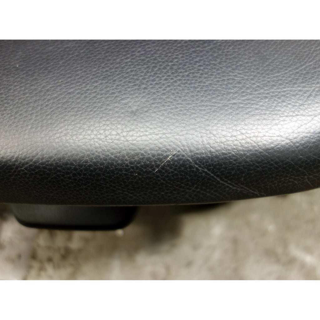 Damaged 17-23 BMW G30 5-Series Front Sport Seat Pair Black Leather Exclusive OEM