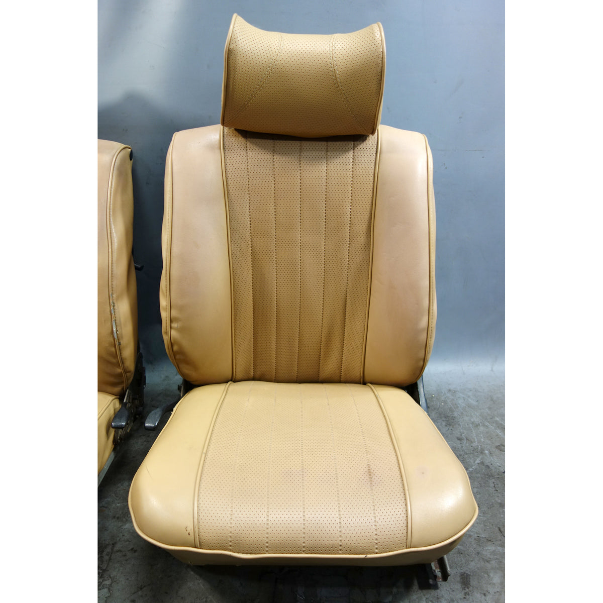 1967-1976 BMW 114 E10 2002 Coupe Front Seat Pair Reupholstered Beige Vinyl