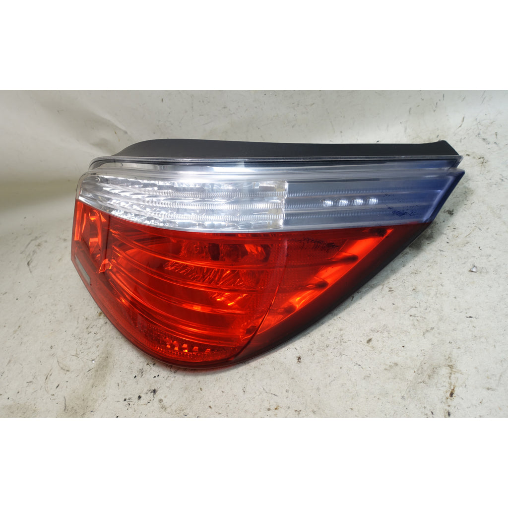 BMW E60 5-Series LCI Sedan Right Rear Tail Light Lamp LED White 2008-2010 *Note*