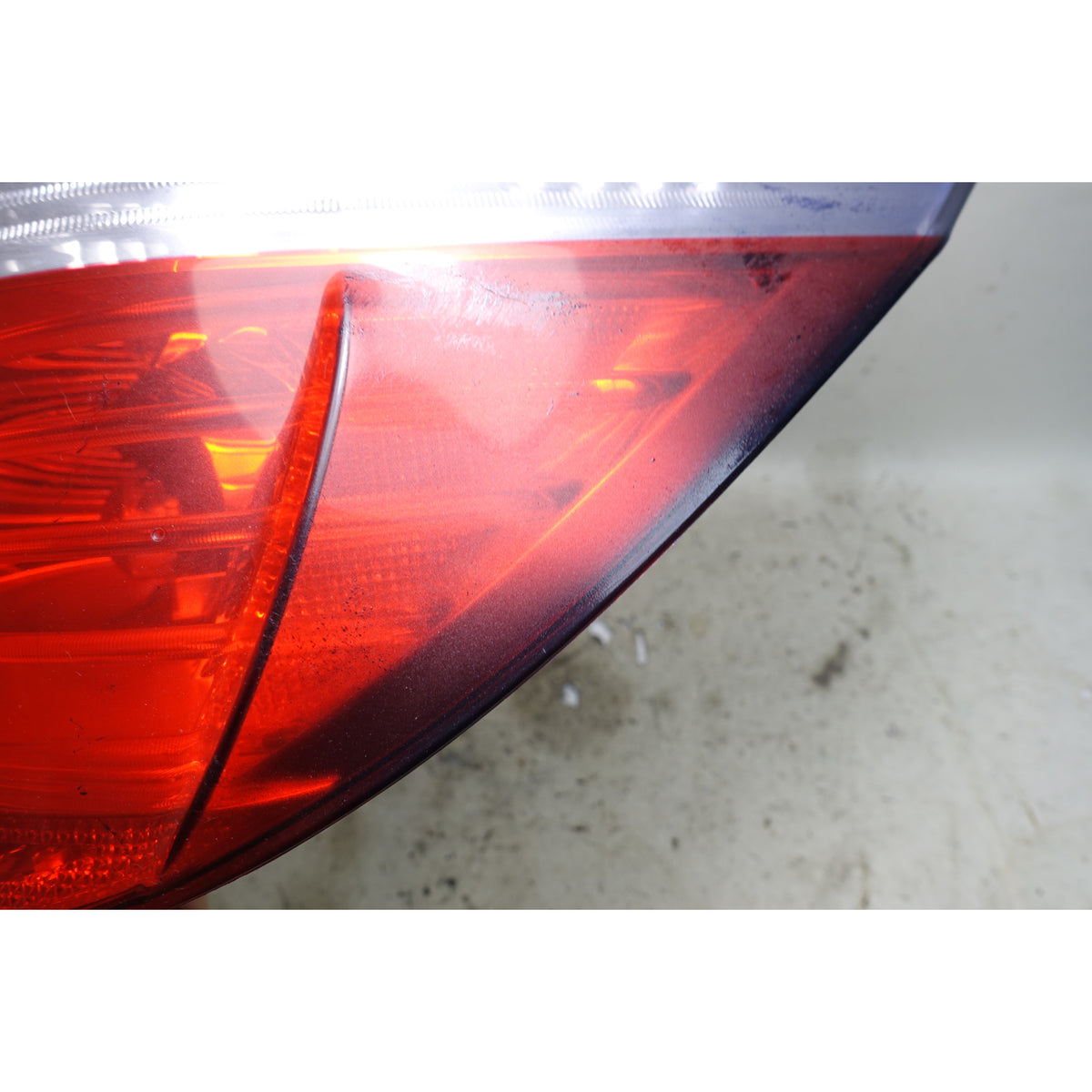 BMW E60 5-Series LCI Sedan Right Rear Tail Light Lamp LED White 2008-2010 *Note*