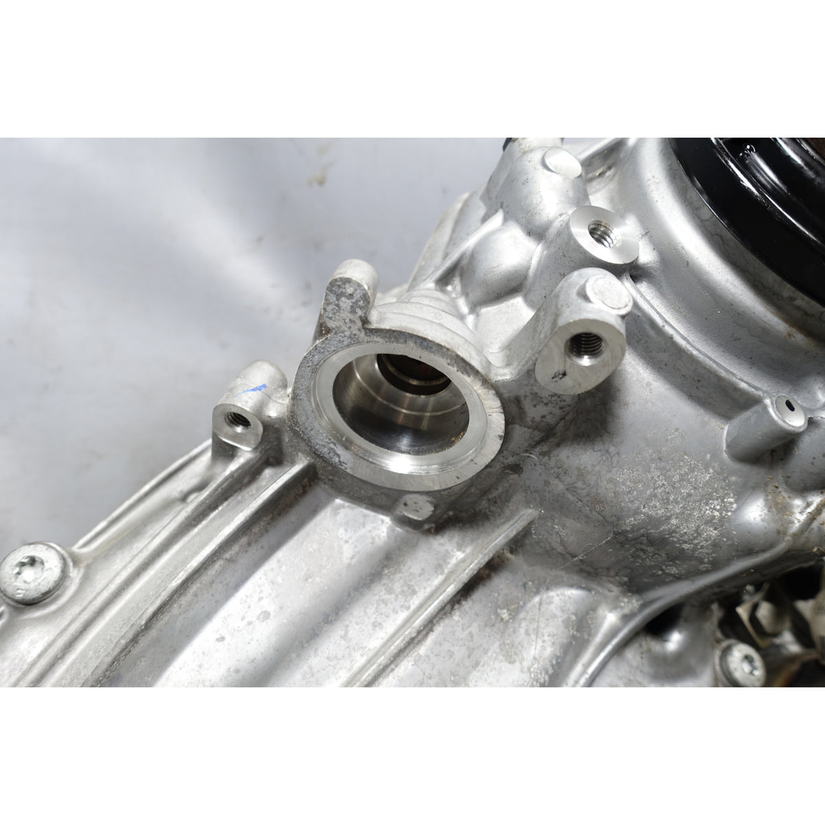 2014-2015 BMW X5 X6 F15 F16 50iX N63 4.4L V8 Transfer Case ATC45L xDrive OEM