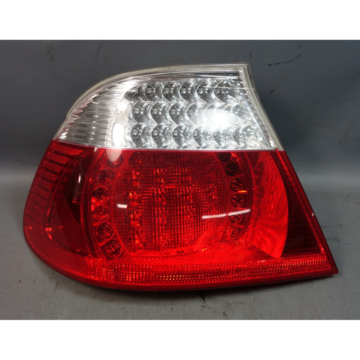 BMW E46 3 Series Convertible Left Driver Outer LED Tail Light OEM 03-06 6937453