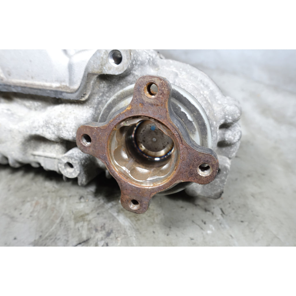 BMW F30 F32 F10 F22 xDrive Transfer Case ATC35L Transmission OEM 12-19 8643149