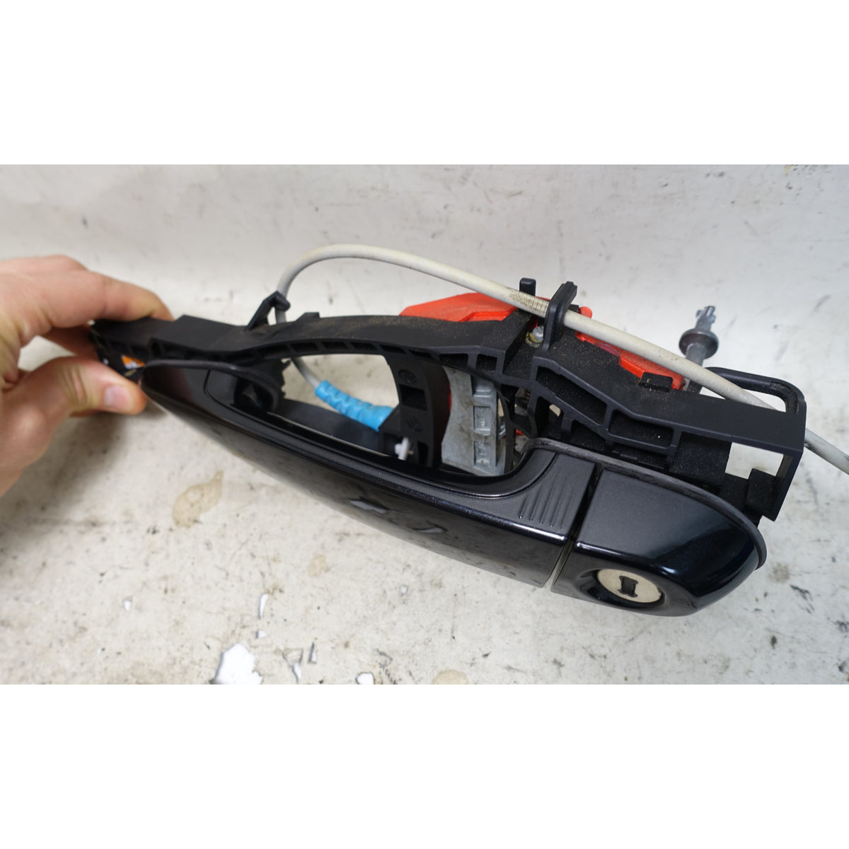 BMW F30 F31 F80 Left Driver Front Door Handle Comfort Access Black Sapphire 475