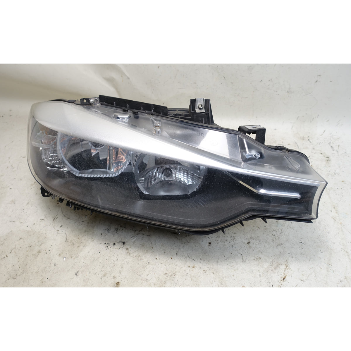 BMW F30 F31 Right Passenger Halogen Headlight Assembly OEM 2012-2015 Pre-LCI
