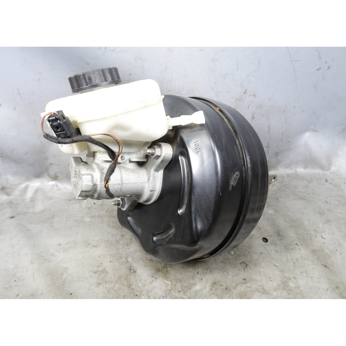 BMW F30 F31 F32 F33 F36 F22 Power Brake Booster and Master Cylinder 2012-2016