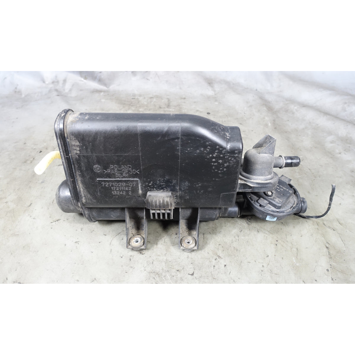BMW F22 F30 F32 F34 F36 N26 SULEV EVAP Activated Charcoal Canister OEM 2012-2016