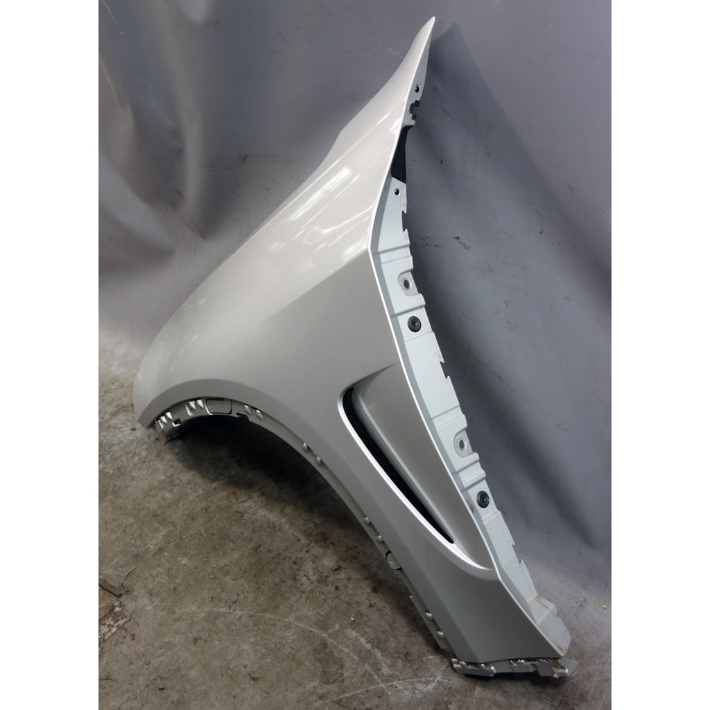 14-18 BMW F15 X5 Left Front Drivers Fender Panel Glacier Silver Metallic A83 OEM