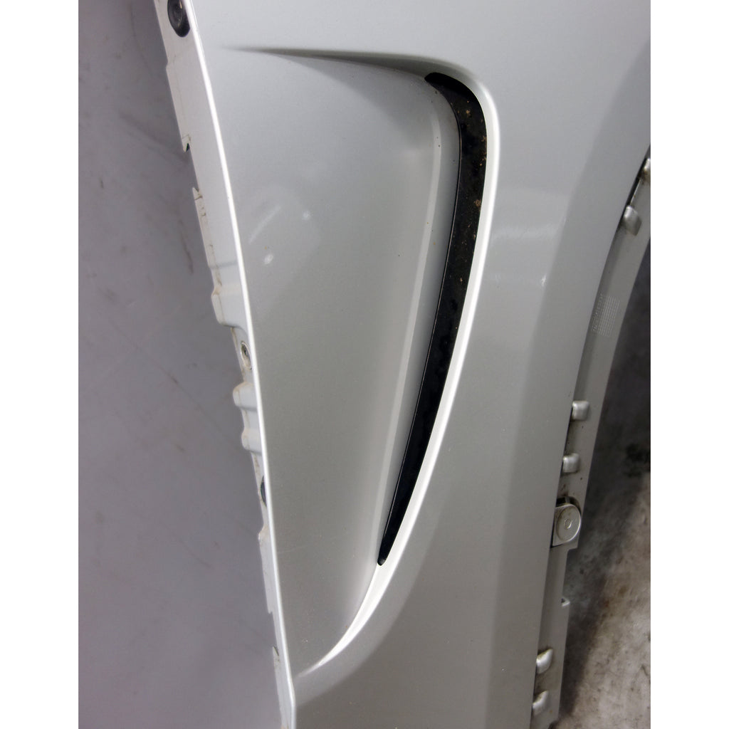 BMW F15 X5 Right Front Passenger Fender Panel Glacier Silver Metallic A83 OEM