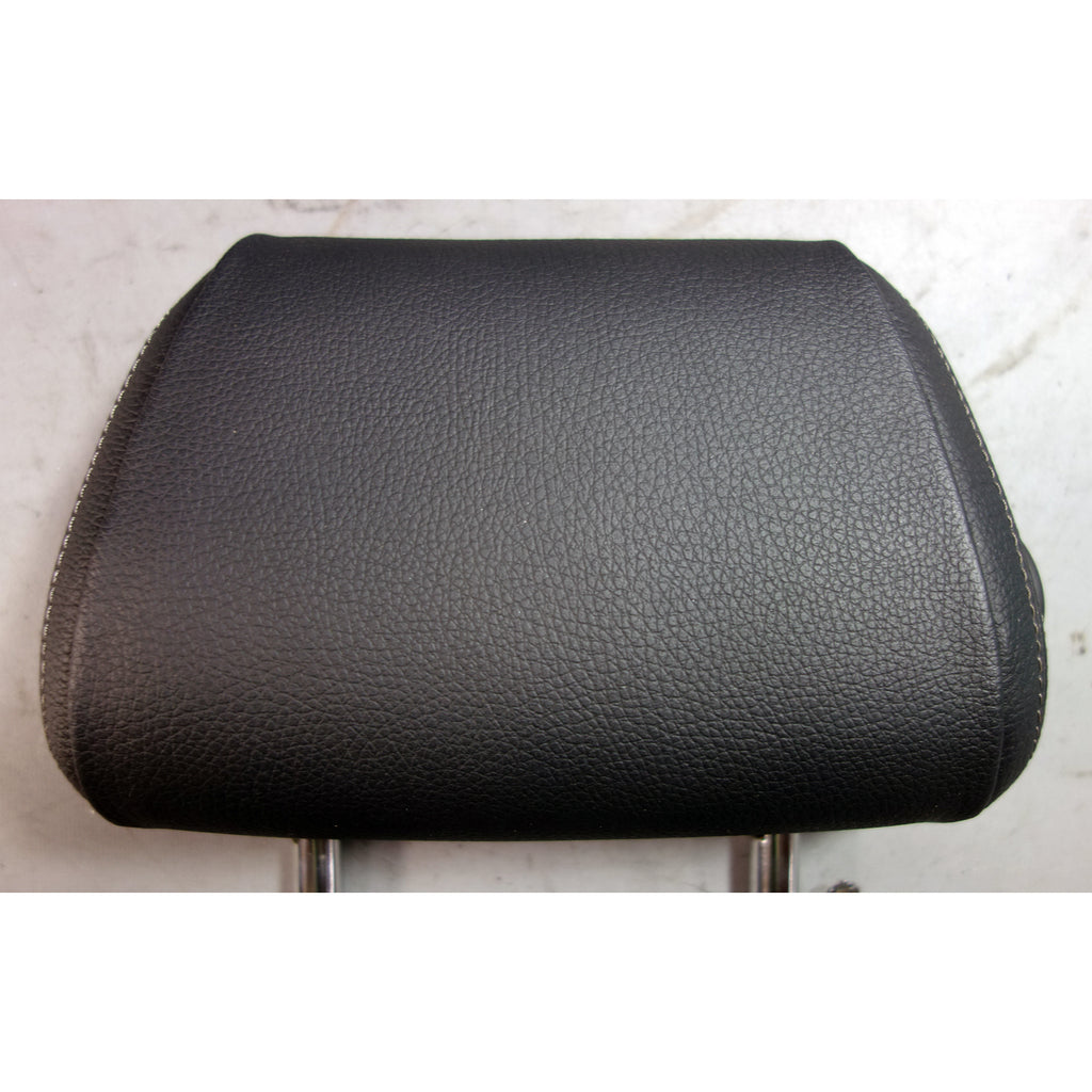 2017-2020 BMW 5-Series G30 OEM Rear Headrest Set Black Dakota Leather 530i 540i