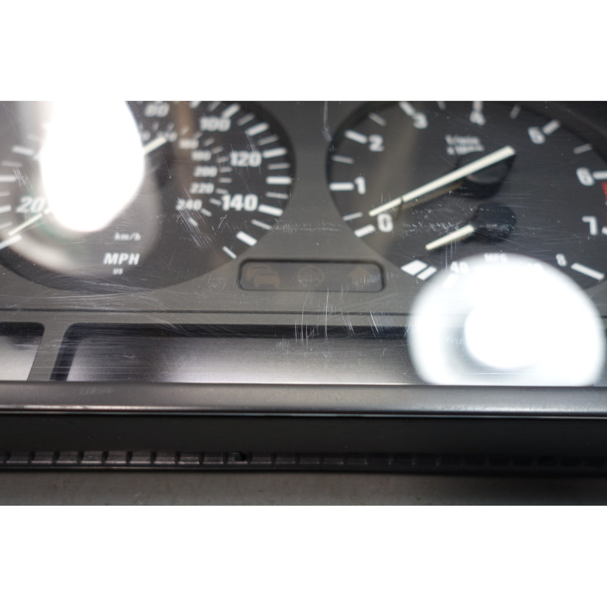 01-03 BMW E39 525i 530i High OBC Instrument Cluster Gauge Speedo OEM *FOR PARTS*