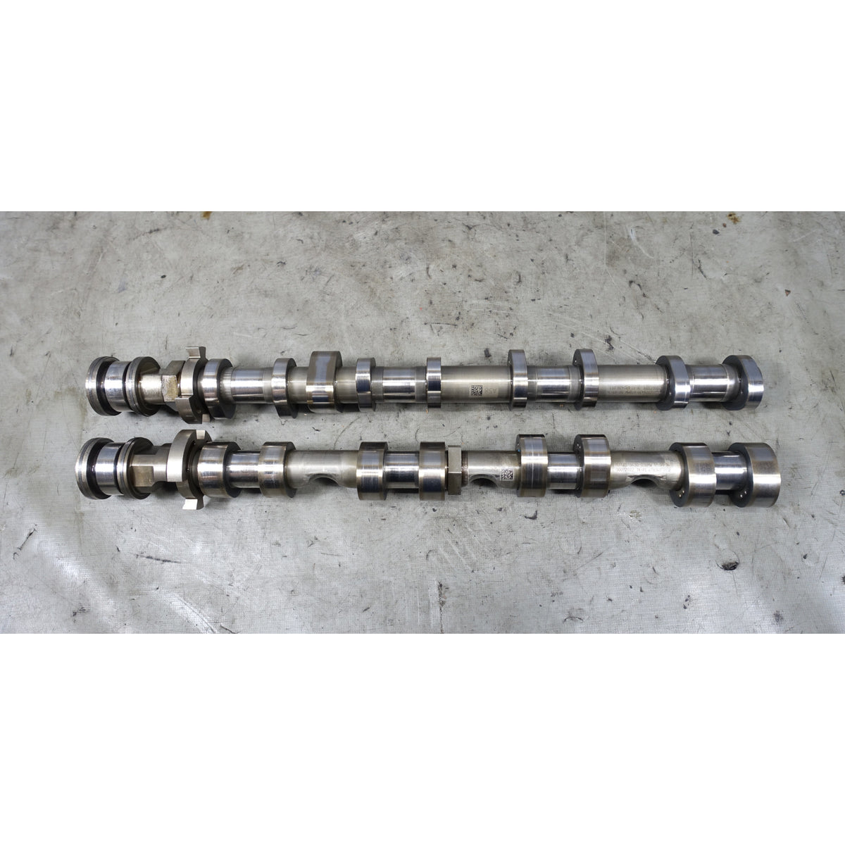 BMW F10 F06 F15 N63 S63 V8 Bank 2 Left Camshaft Pair Intake Exhaust 13-19 OEM