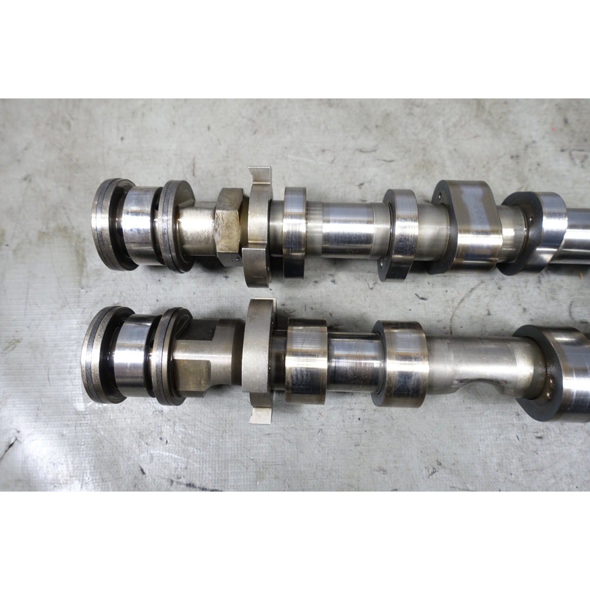 BMW F10 F06 F15 N63 S63 V8 Bank 2 Left Camshaft Pair Intake Exhaust 13-19 OEM
