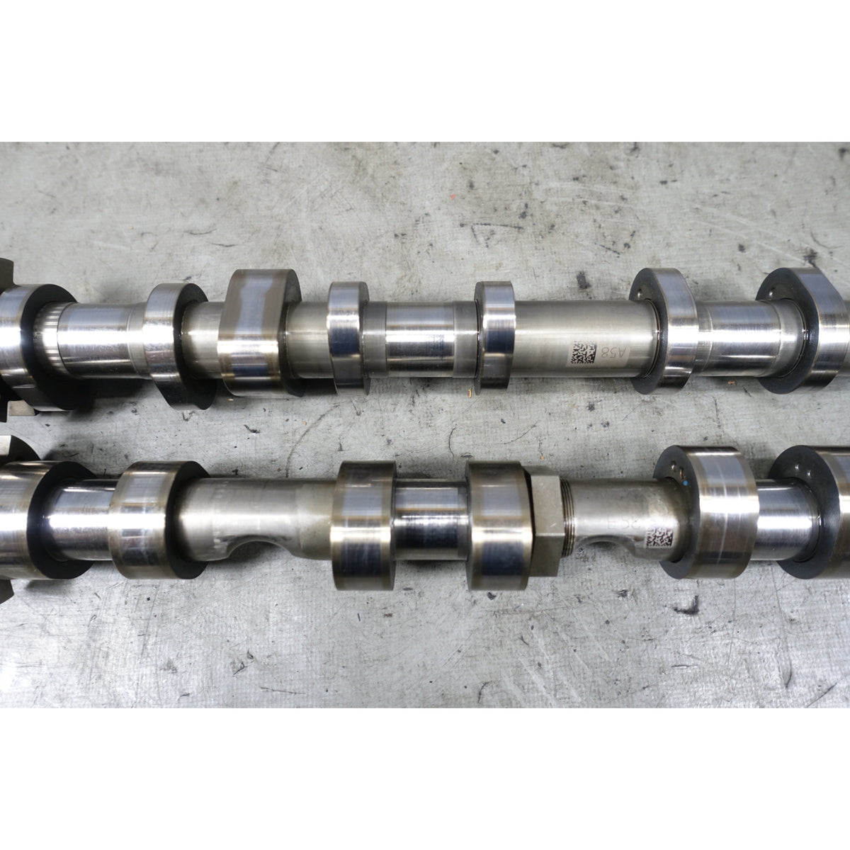 BMW F10 F06 F15 N63 S63 V8 Bank 2 Left Camshaft Pair Intake Exhaust 13-19 OEM