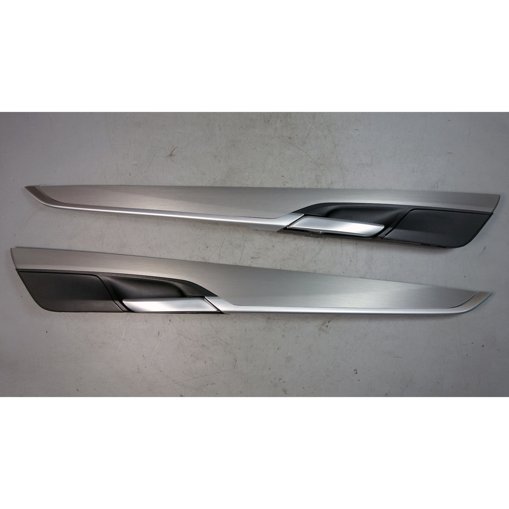 14-19 BMW F15 X5 Rear Door Panel Aluminum Finish Ground Trim W/ Door Handle OEM