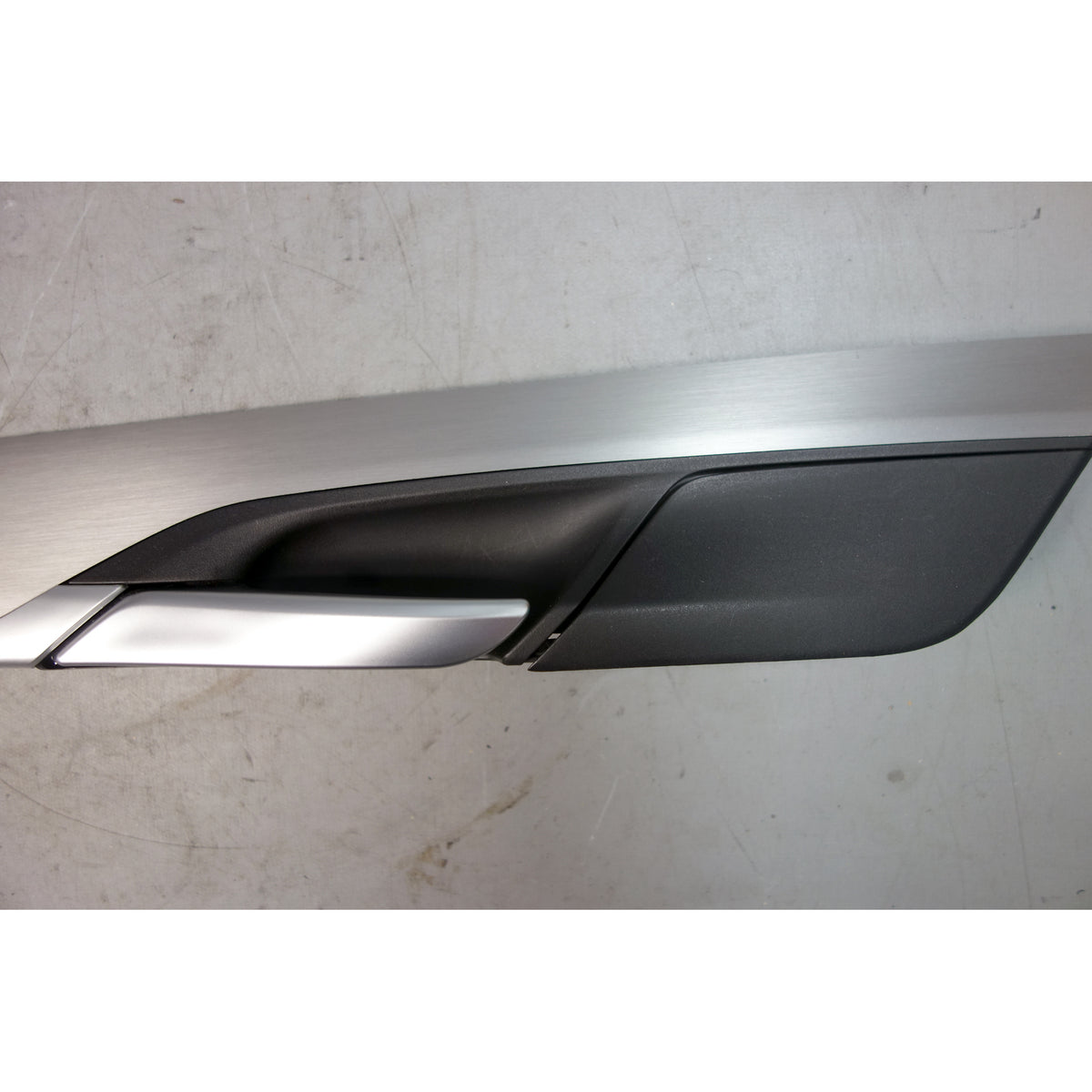 14-19 BMW F15 X5 Rear Door Panel Aluminum Finish Ground Trim W/ Door Handle OEM