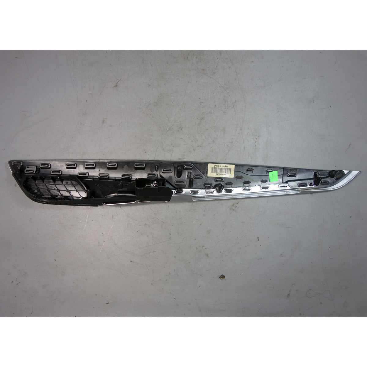 14-19 BMW F15 X5 Rear Door Panel Aluminum Finish Ground Trim W/ Door Handle OEM