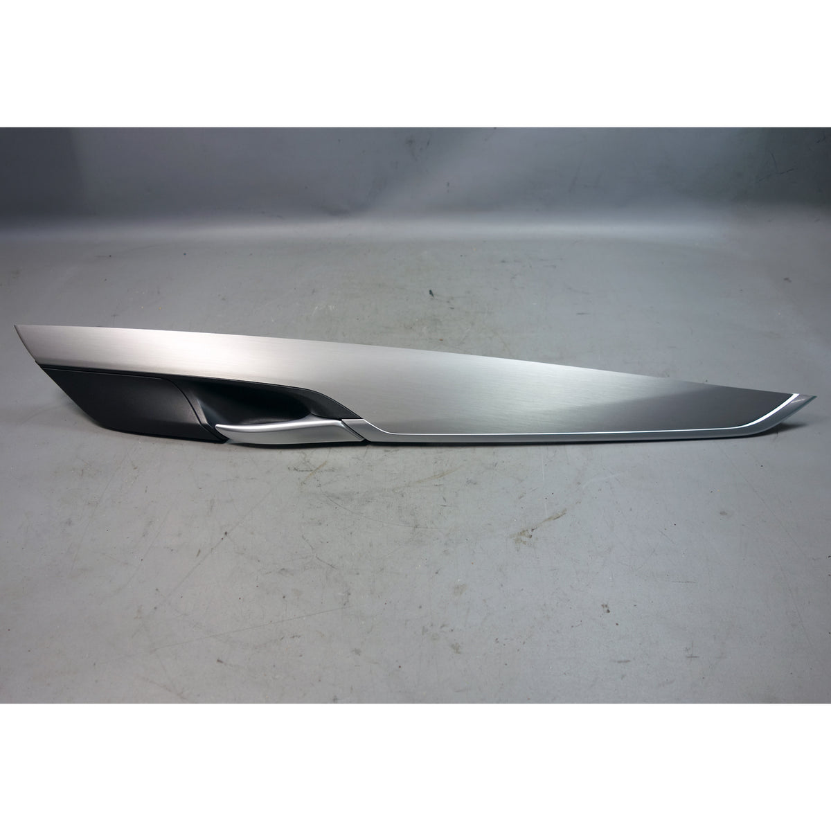 14-19 BMW F15 X5 Rear Door Panel Aluminum Finish Ground Trim W/ Door Handle OEM