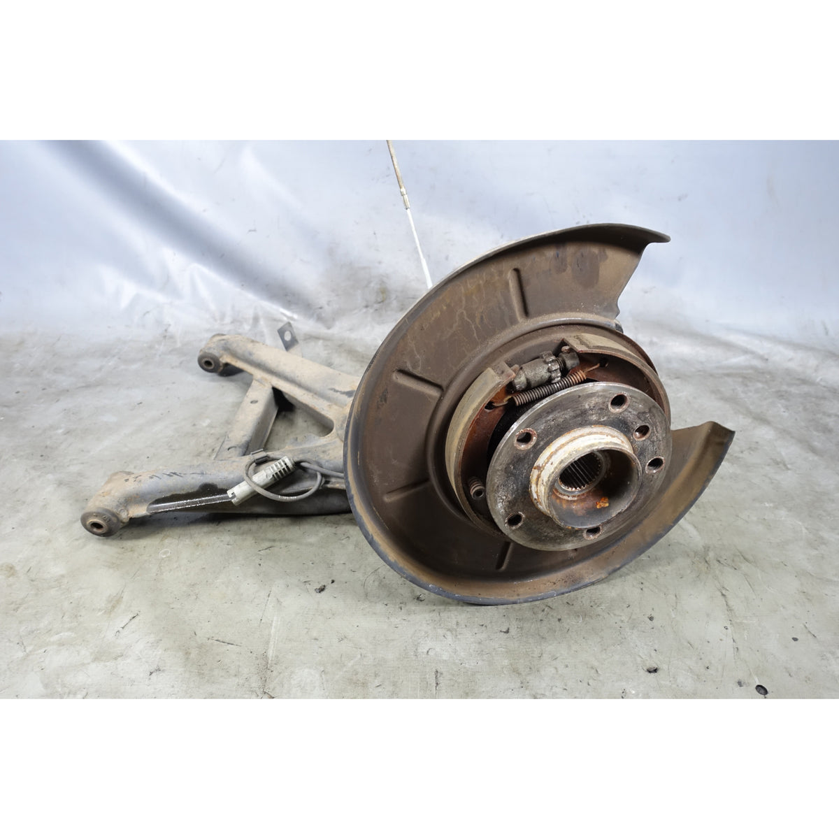 BMW Z3 M Roadster Coupe OEM Rear Left Driver Trailing Arm w/ Wheel Bearing 98-02