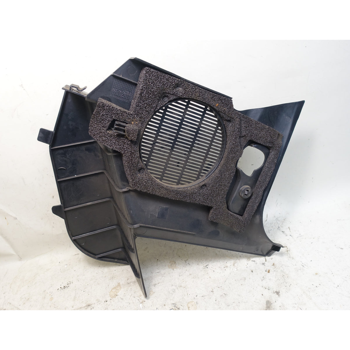 Damaged BMW Z3 Roadster Coupe Left Front Kick Panel Dead Pedal Black 1996-2002
