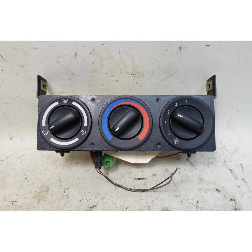 BMW Z3 Roadster Coupe Climate Control Face Panel OEM 1996-2002