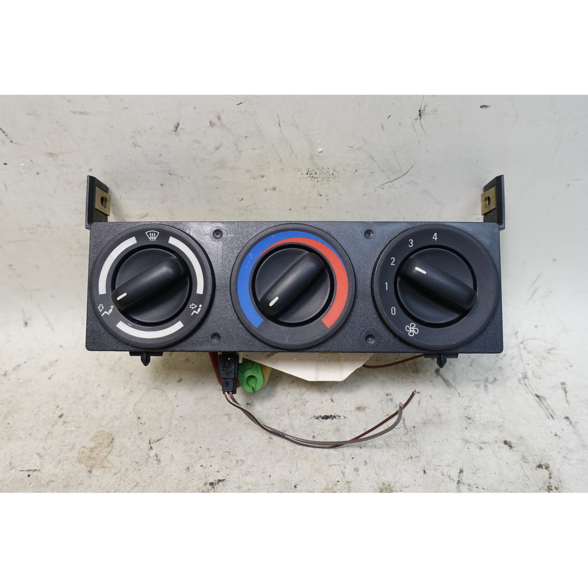 BMW Z3 Roadster Coupe Climate Control Face Panel OEM 1996-2002