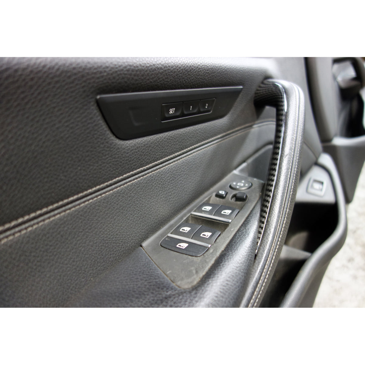 2017-2020 BMW 5-Series G30 OEM Front Door Panel Pair LH RH Black Dakota Leather