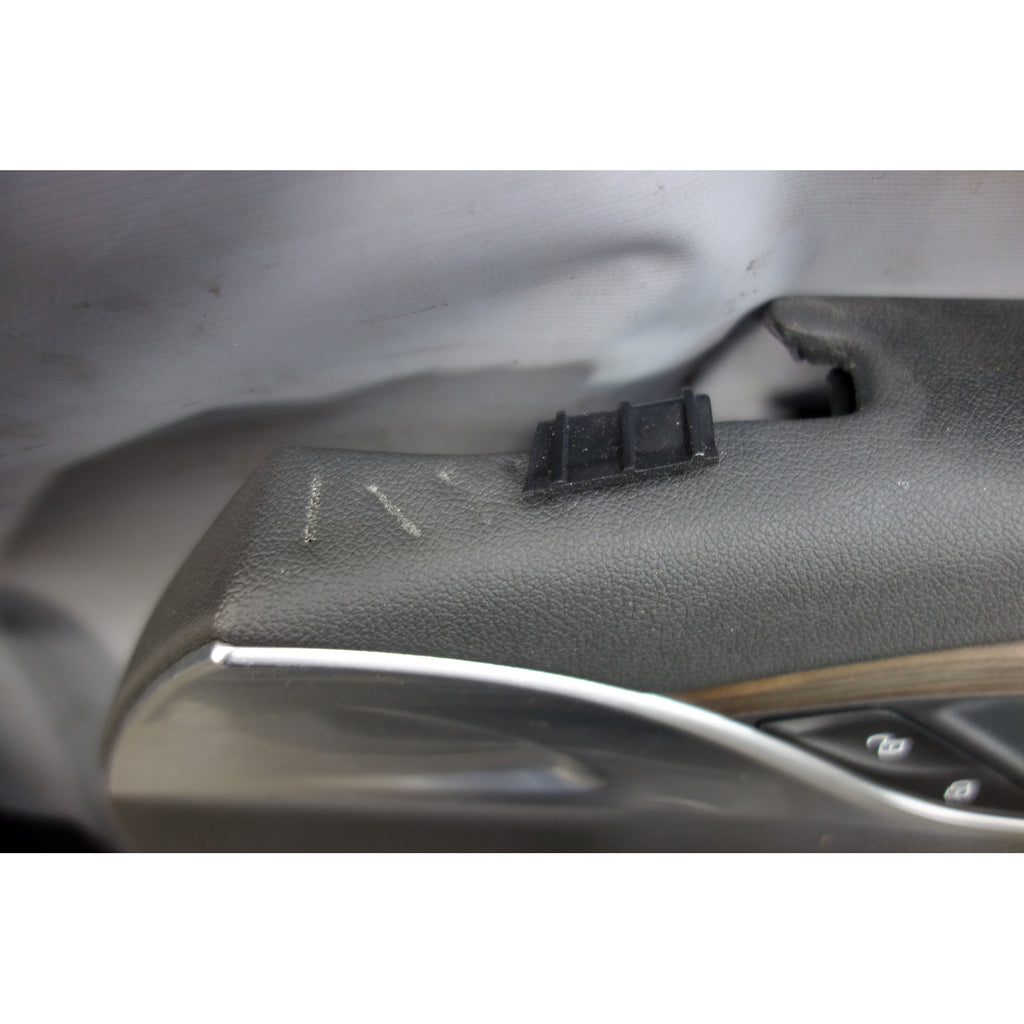 2017-2020 BMW 5-Series G30 OEM Front Door Panel Pair LH RH Black Dakota Leather