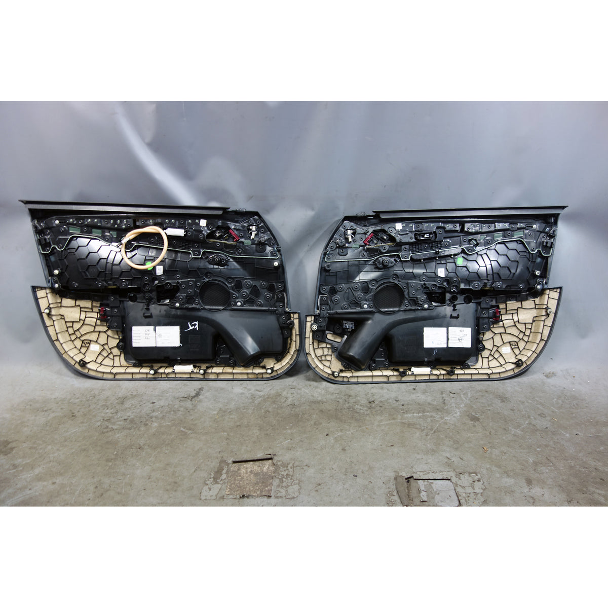 2017-2020 BMW 5-Series G30 OEM Front Door Panel Pair LH RH Black Dakota Leather