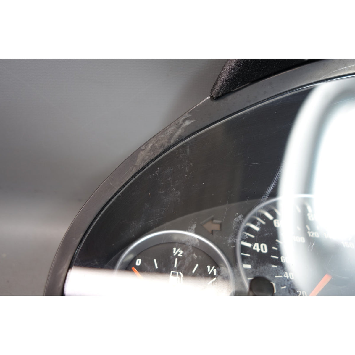 BMW E46 330i Sedan ZHP Performance OEM Instrument Cluster Speedometer Automatic